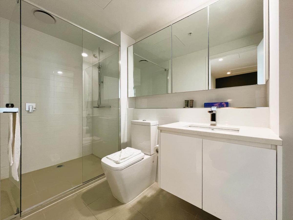 1 Brm, Sea View, Newly Renovated, Next To Crown Apartment Мелбърн Екстериор снимка