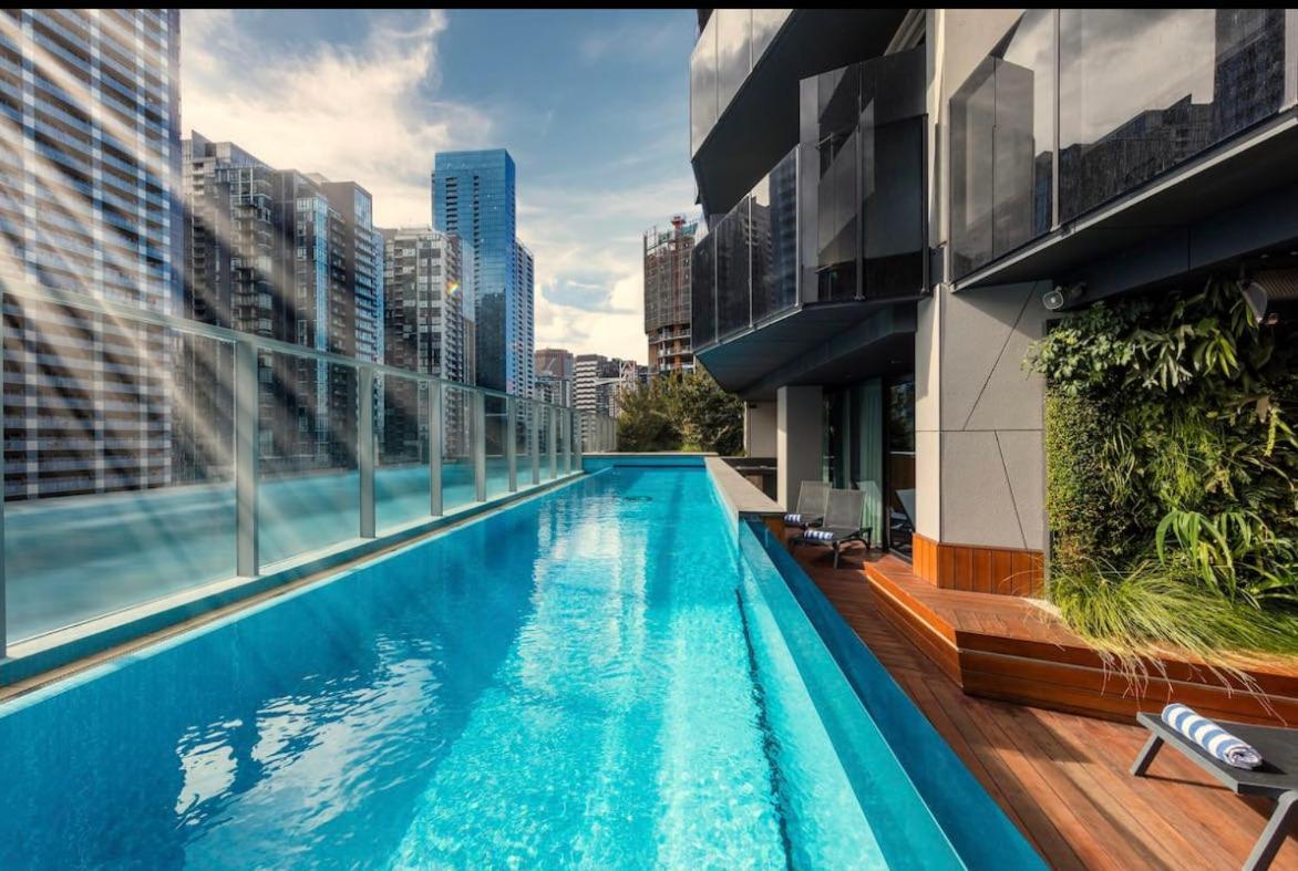 1 Brm, Sea View, Newly Renovated, Next To Crown Apartment Мелбърн Екстериор снимка