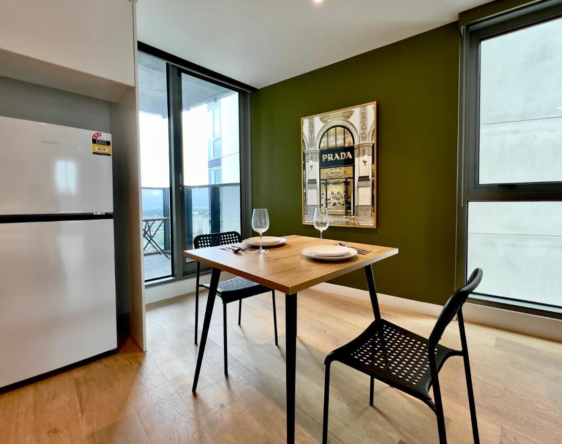 1 Brm, Sea View, Newly Renovated, Next To Crown Apartment Мелбърн Екстериор снимка